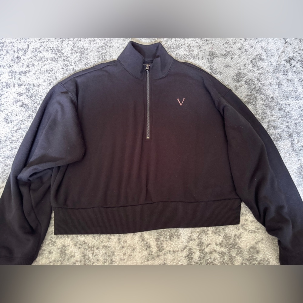 Victoria’s Secret Half Zip Pullover Black Long Sleeve Sweatshirt Size Large